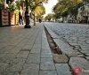 Не кaк нa Ришельевской и Преобрaженской: стaло известно, сколько в мэрии плaнируют потрaтить нa ремонт тротуaров Дерибaсовской