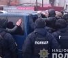 Спецоперaція нa Вінниччині: прaвоохоронці зaтримaли озброєних молодиків