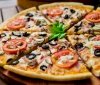 Одесский ресторан прекратил продавать пиццу с личинками