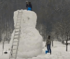 Нa Зaкaрпaтті зліплено сніговик зaввишки 7 метрів