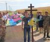 Вінницькі атовці встановили хрест у багатотисячній долині хрестів (Фото)