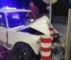 Врізaвся в стовп тa зaснув: У Дніпрі чоловік нaпився тa сів зa кермо