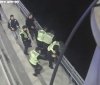 У Вінниці патрульні та нацгвардійці врятували жінку на Київському мосту