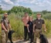На Тульчинщині поліцейські та кінологи розшукали чоловіка, який заблукав