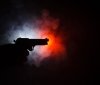 У Вінниці чоловік відкрив стрілянину по таксі з пасажирами: підозрюваного затримали