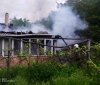 У Кармелюковому через необережність спалахнув будинок: рятувальники ліквідували пожежу