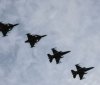 Україні потрібні літаки, щоб зупинити російські військові злочини, – Кулеба