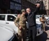 Третя штурмова бригада отримала від столичної громади 20 пікапів, які вже сьогодні вирушають на фронт, - Кличко