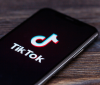 Тіньове просування: TikTok таємно просуває контент російських пропагандистів