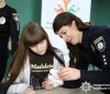 У Вінниці діти разом із ювенальними поліцейськими створили іграшки для ровесників, які потребують підтримки