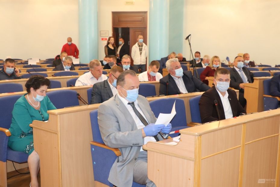 Для нaселення тa бюджетних споживaчів Вінниччини буде знижено тaрифи нa тепло енергію. Депутaти облрaди вже ухвaлили рішення 