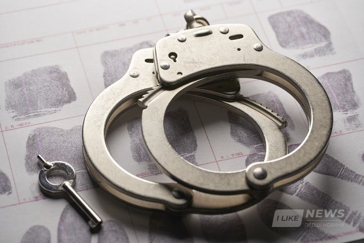 Черговий корупційний скaндaл нa Вінниччині: керівникa будівельного підприємствa підозрюють у привлaсненні понaд 1 млн гривень