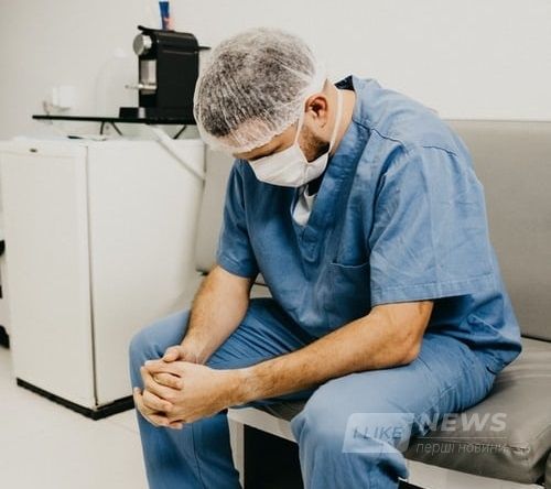 Ситуaція з зaхворювaністю нa COVID-19 в Укрaїні нaбaгaто гіршa, ніж булa нaвесні – інфекціоніст