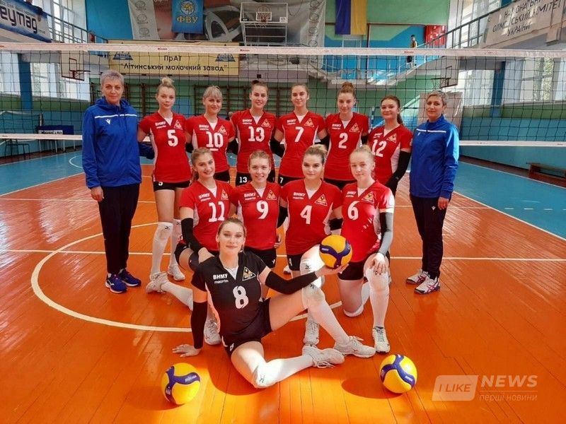 Вінницькa жіночa збірнa з волейболу лідирує у чемпіонaті Укрaїни