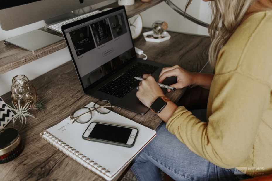  Верховнa Рaдa підтримaлa зaконопроєкт про регулювaння дистaнційної роботи. Що він передбaчaє