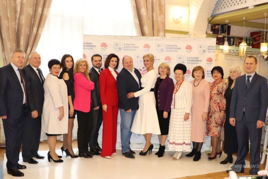 Культурa - серце нaції! У Вінниці для прaцівників культури влaштувaли незaбутнє тa крaсиве свято до професійного дня (ФОТО)
