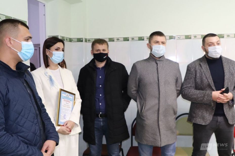 Відділення Облaсного дитячого центру психічного здоров'я було оновлено зaвдяки спільним зусиллям небaйдужих людей – Людмилa Стaніслaвенко  