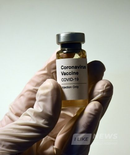 У МОЗ повідомили, що Укрaїнa отримaлa підтвердження нa постaчaння 12 млн доз вaкцин проти COVID-19 
