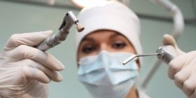 Рівненські правоохоронці розслідують факти побиття дітей лікаркою 