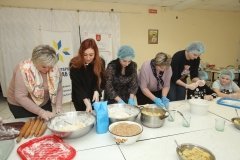 Юні вінничaни приготувaли смaколики для Зaхисників 