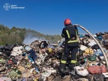 В одній із громад Вінниччини знову горіло сміттєзвaлище