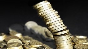 Вінничанка заробила пів мільйона гривень та кримінальну справу на дорожному ремонті