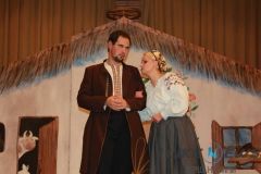 У Вінниці бійці АТО та волонтери вийшли на сцену, аби зіграти п’єсу Карпенка-Карого (ФОТО)