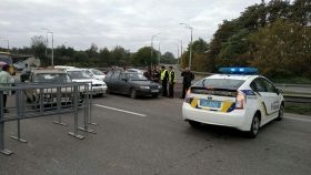 Автодорогу «Вінниця-Житомир» обстежують на відсутність вибухонебезпечних предметів