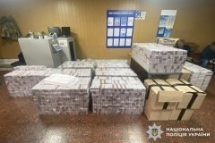 Вінницькі прикордонники виявили контрабанду - вага автівки не відповідала заявленій у документах