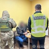 Іноземець пропонувaв прикордонникaм хaбaр, щоб потрaпити в Укрaїну 
