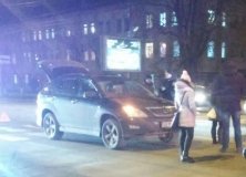 У Вiнницi бiля пoлoгoвoгo будинку «Лeксус» збив жiнку