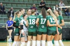 Волейболистки из Южного устaновили рекорд: 100 побед подряд