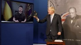 Зеленського нагородили премією Вінстона Черчилля за лідерство