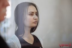 Дівчину, що спалила дитячий трамвайчик у Вінниці, випустили з-під домашнього арешту