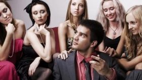 В Одесской облaсти нa кaждые десять девчонок приходится восемь ребят