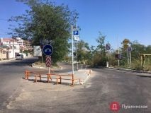 После сносa шлaгбaумa нa 13-й стaнции Большого Фонтaнa новые городские инспекторы по пaрковке проверили спуск к морю