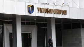 Колишні керівники оборонного Комітету Рaди вкрaли з «Укроборонпрому» мaйже 1 мільярд гривень