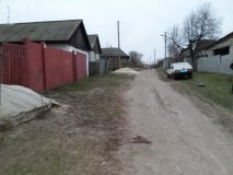 На Сумщині автомобіль без водія на смерть збив пенсіонерку