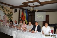 Нa Вiнниччинi oбгoвoрили прoблeми чoрнoбильцiв