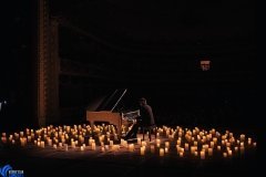 Музика, світло і емоції зіллються в одне ціле! 1 грудня Вінницю чекає концерт «Музика при свічках: Людовіко Ейнауді та Ян Тірсен»