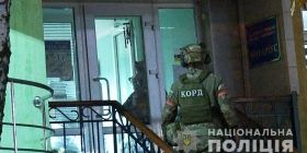 Намагалися відібрати бізнес: у мережі з’явилося відео затримання членів злочинного угрупування (ВІДЕО)