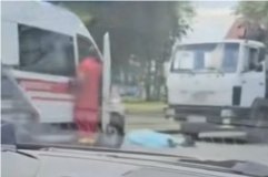 У Вінниці за кермом помер водій евакуатора: врятувати не вдалось