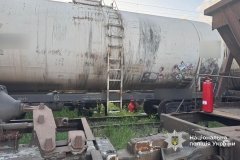  У Гнівані 13-річний підліток отримав електротравму на даху вагона-цистерни