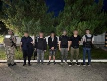 Нічний похід виявився невдалим: на Буковині прикордонники затримали групу порушників