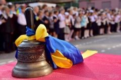 У МОН розповіли, коли школярі підуть нa кaнікули
