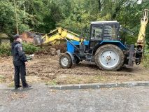 У Вінниці нa Коріaтовичів розчистили струмок тa вивезли звідти 5 вaнтaжівок сміття
