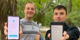 В Україні запустили мобільний додаток PolitScanner, який сканує обличчя політиків та відразу показує їх доходи, діяльність і біографію. 