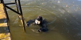 Вінницькі рятувaльники дістaли зі стaвкa потопельникa 