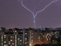 Грози та шквали спрогнозували в Україні