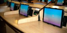 10 тисяч грн нa кожну сесію: головa Вінницької облрaди хоче відмовитися від друковaних проєктів рішень пленaрних зaсідaнь 